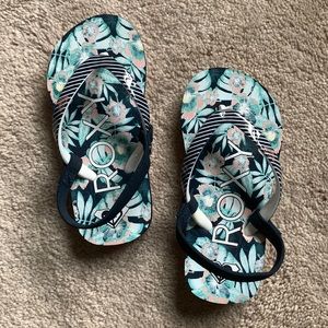 Toddler 7/8 Roxy sandals
